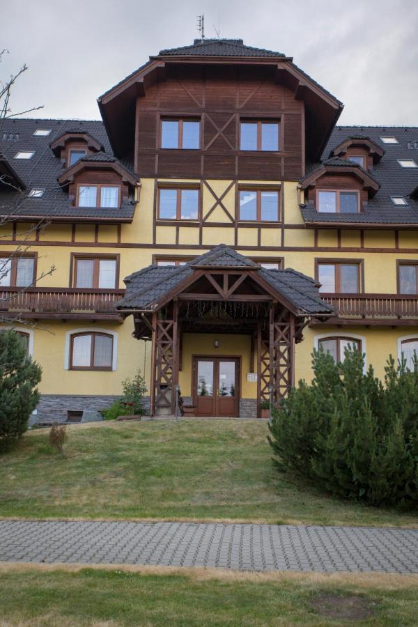 Apartman Angel Wielka Łomnica Zewnętrze zdjęcie