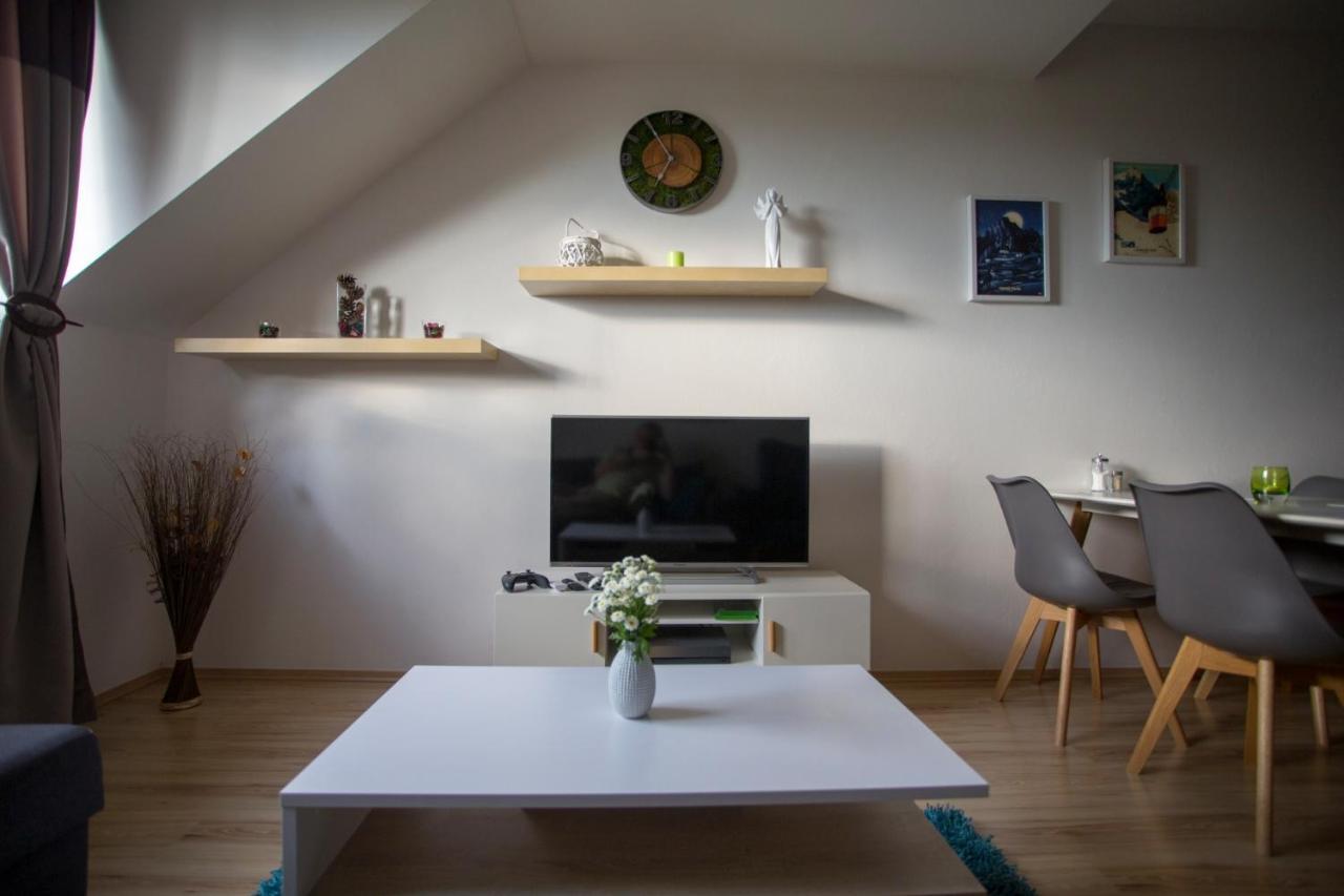 Apartman Angel Wielka Łomnica Zewnętrze zdjęcie